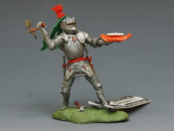 Swoppet C15th Knight with Axe - Boars Head Crest