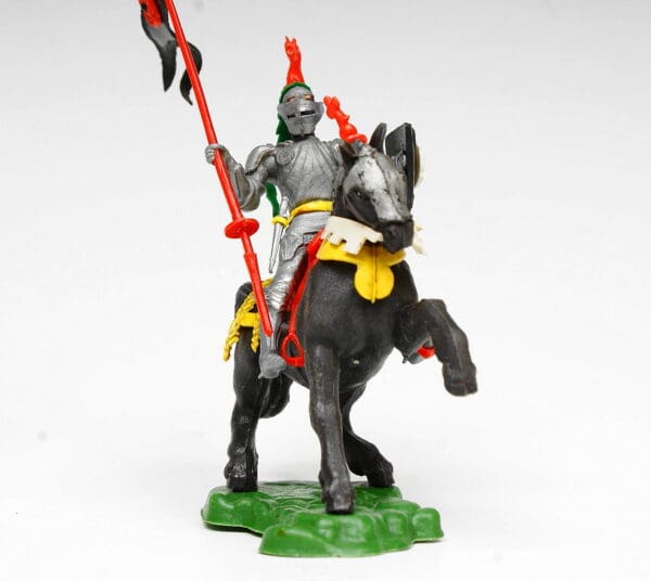 Swoppet C15th Mounted Knight with Standard - Image 3